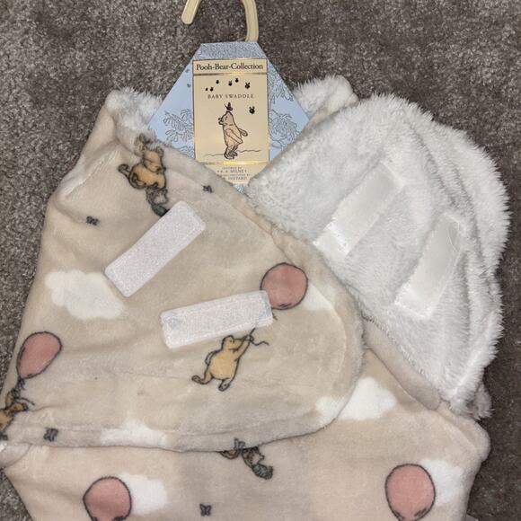 Winnie the Pooh Bear Collection Disney Plush Baby Blanket & Swaddle Balloon New - Picture 7 of 8